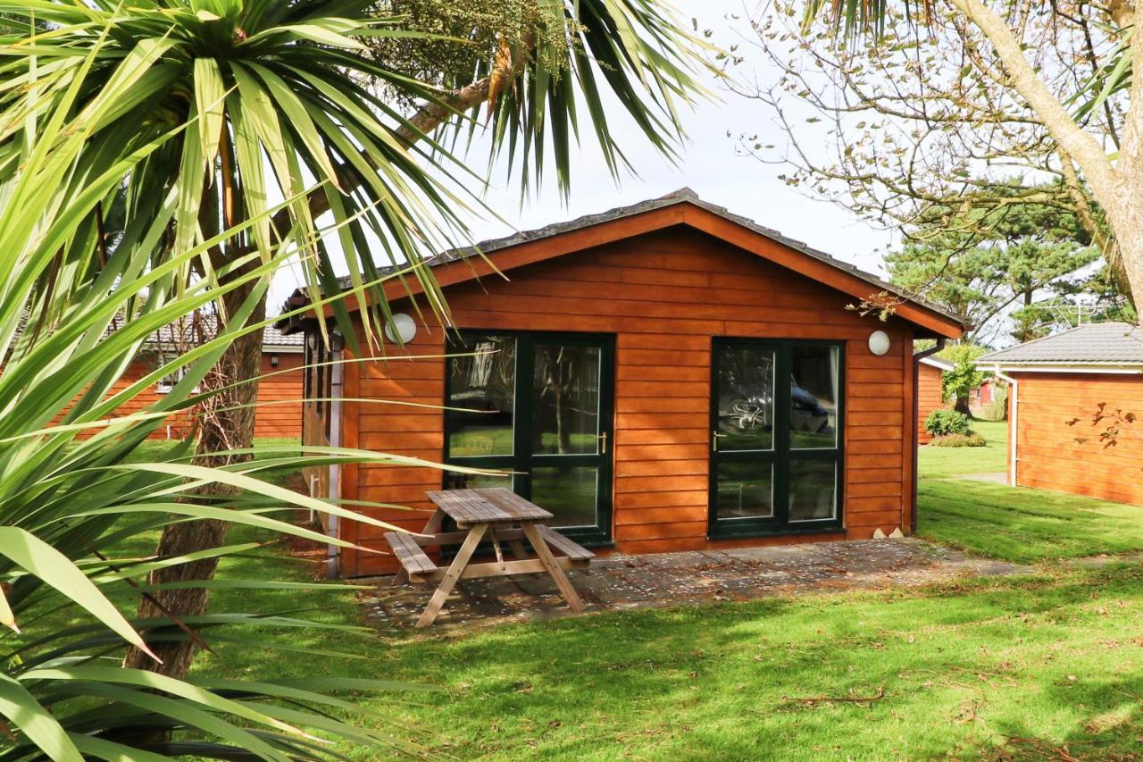 Atlantic Bays Holiday Park Saint Ervan Eksteriør billede